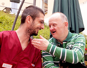 Infos für angehende Heilerziehungspfleger*innen Infos für angehende Heilerziehungspfleger*innen